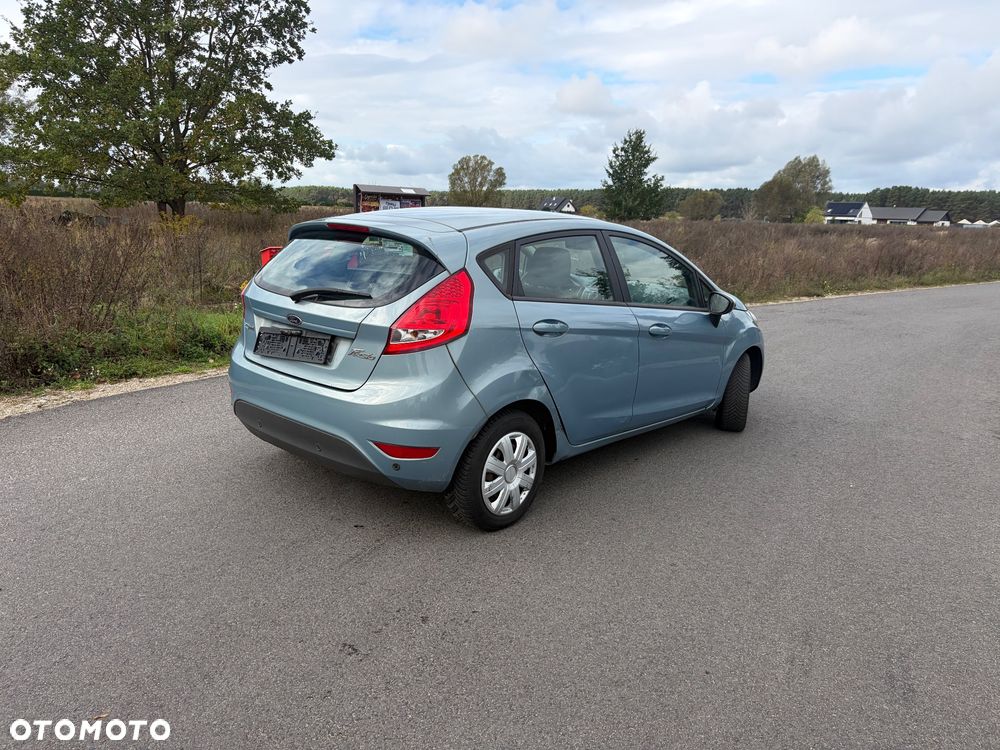 Ford Fiesta - 4
