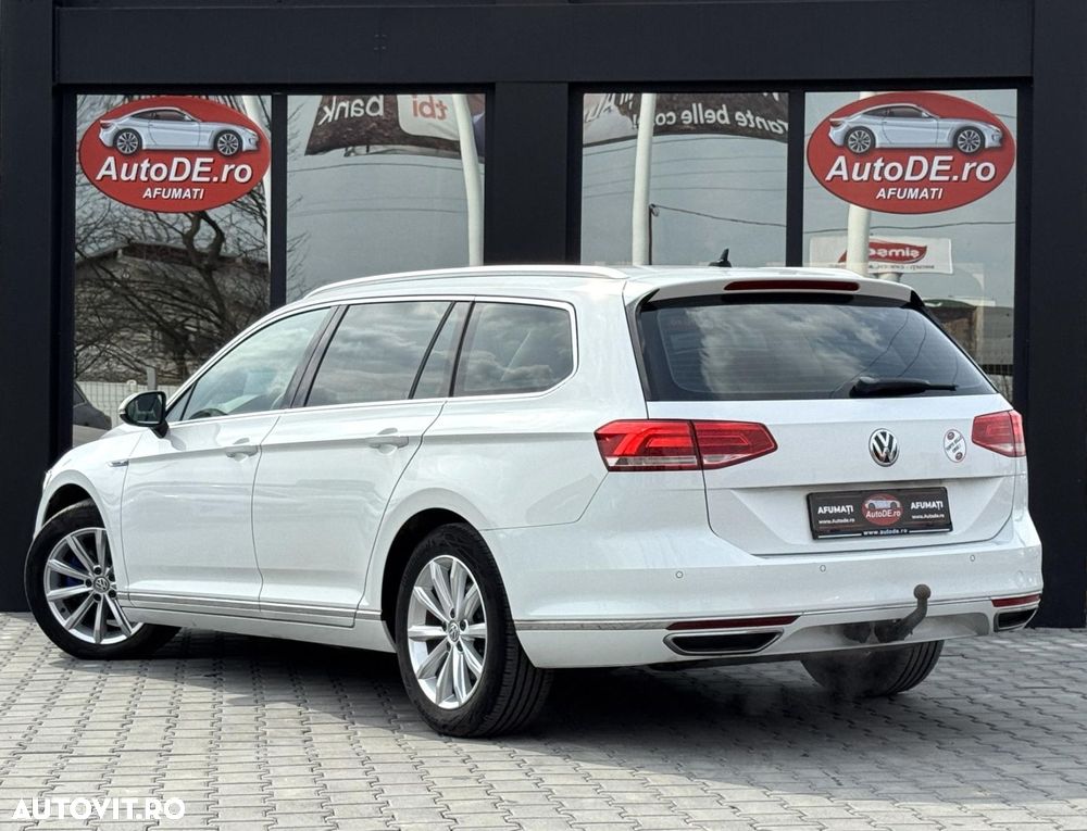 Volkswagen Passat - 3