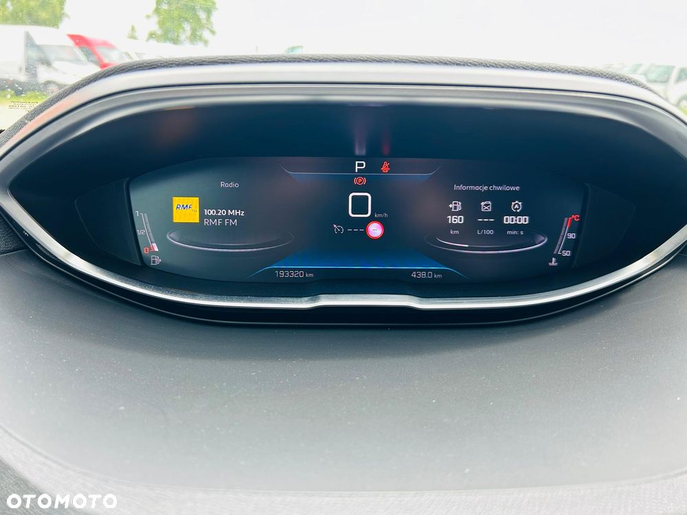 Peugeot 3008 - 16