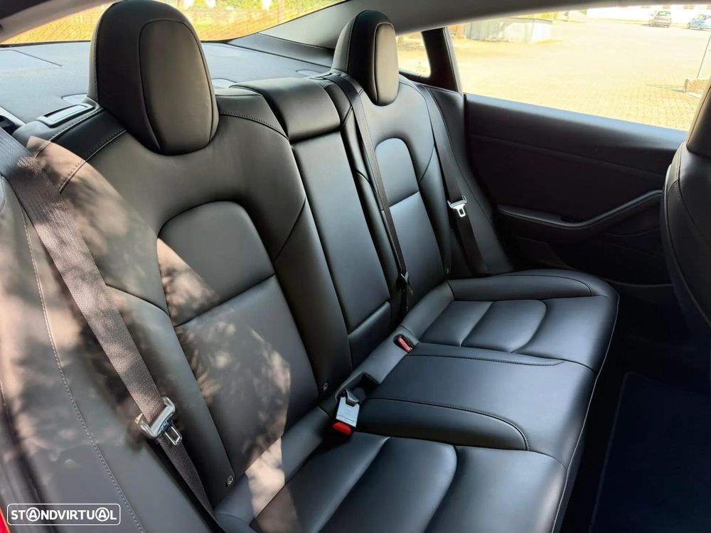 Tesla Model 3 Standard RWD Plus - 37