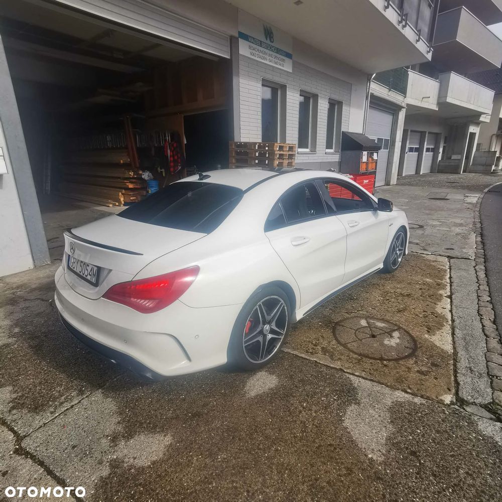 Mercedes-Benz CLA - 2