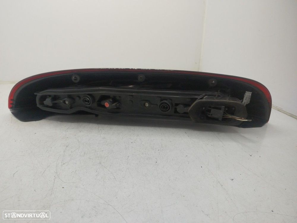 Farolim Stop Esq Opel Corsa C - 4