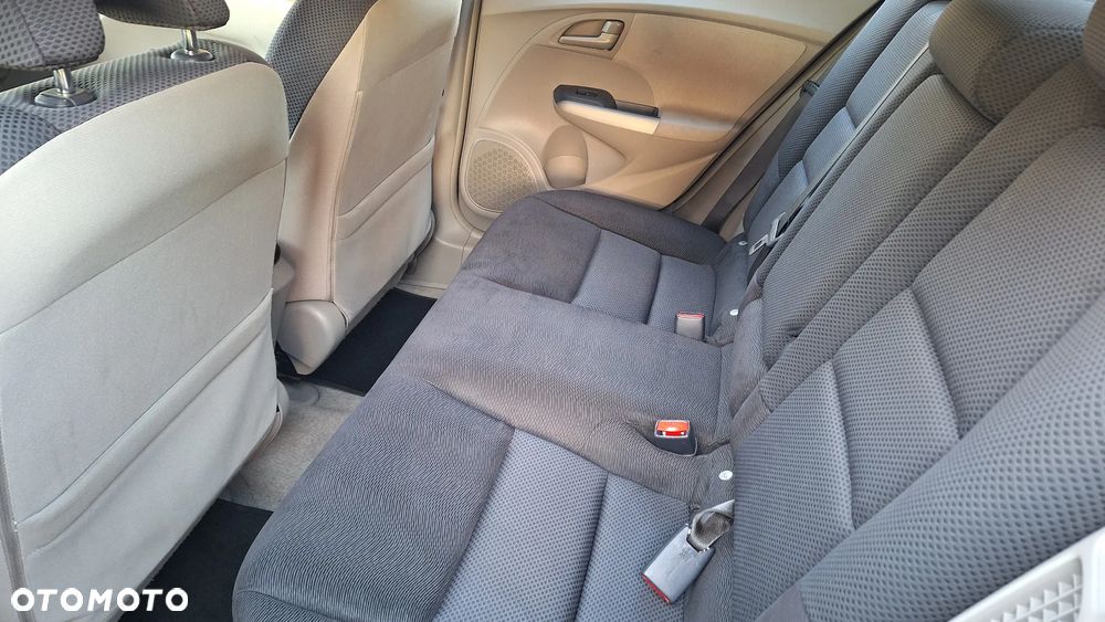 Honda Insight 1.3 Execlusive - 12