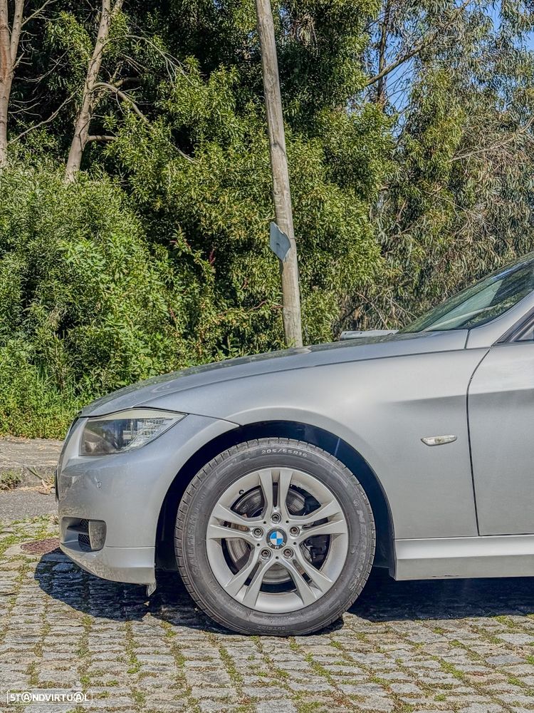 BMW 318 d DPF Edition Exclusive - 4