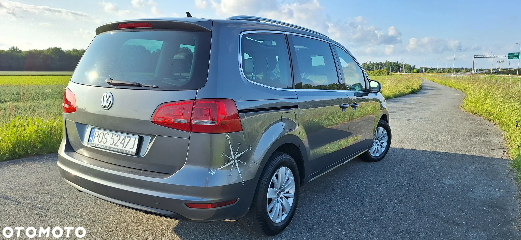 Volkswagen Sharan 2.0 TDI Comfortline - 4