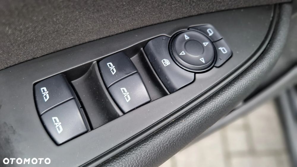 Opel Insignia 1.6 Automatik Exclusive - 17