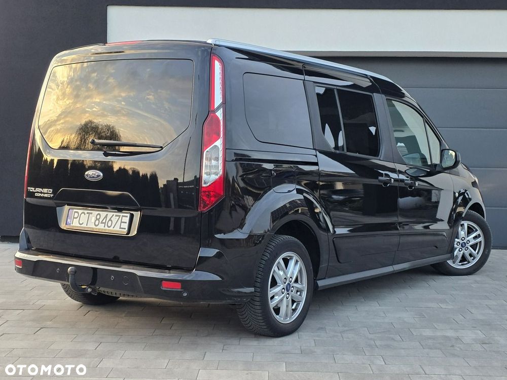 Ford Tourneo Connect Grand - 38