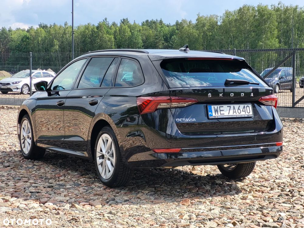 Skoda Octavia 2.0 TDI Ambition DSG - 8