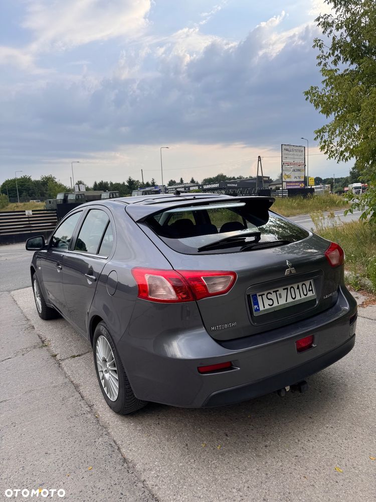 Mitsubishi Lancer 1.5 Invite - 6