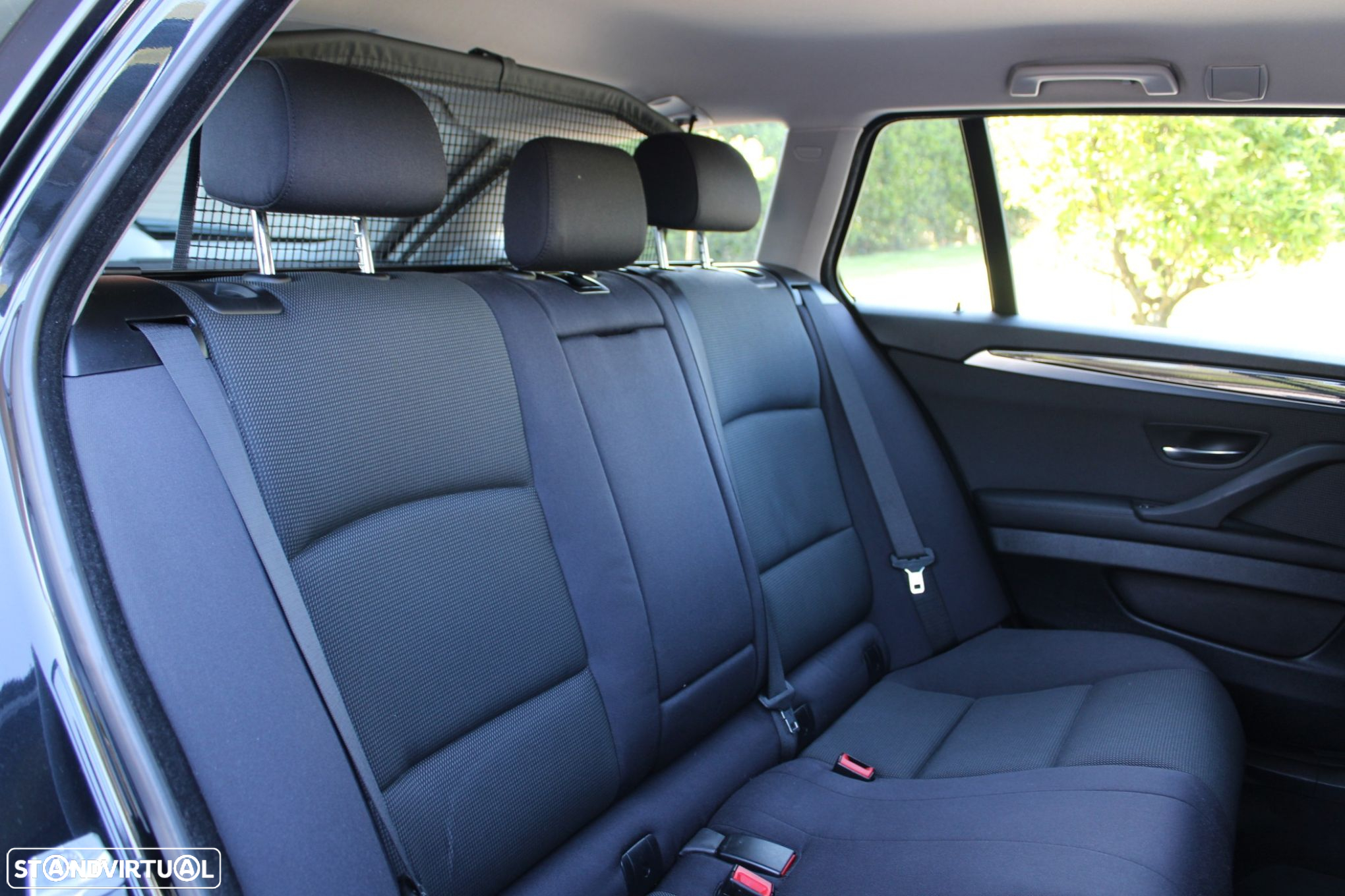 BMW 520 d Line Luxury - 33