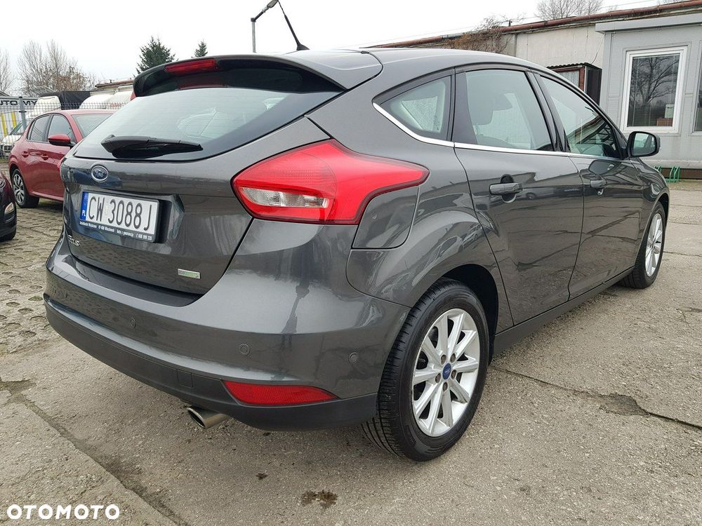 Ford Focus 1.5 EcoBoost STart-Stopp-System TITANIUM - 5