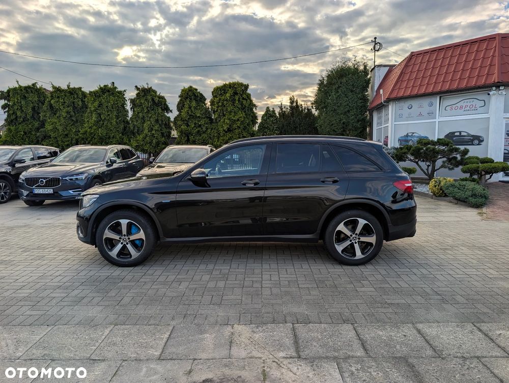 Mercedes-Benz GLC 350 e 4Matic 7G-TRONIC - 37