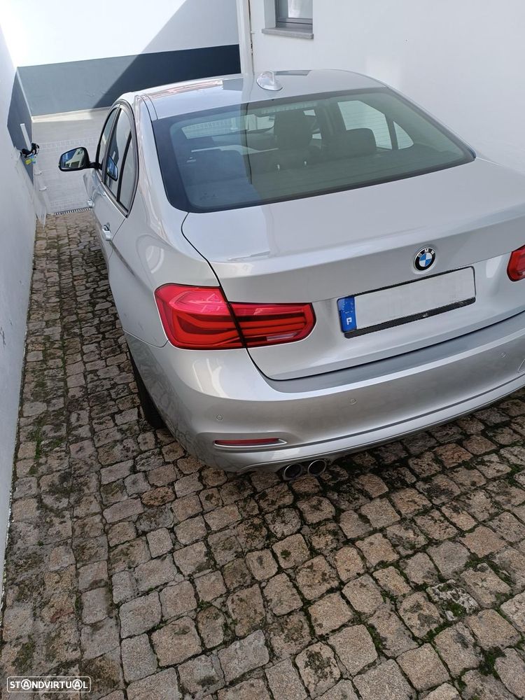 BMW 320 d EfficientDynamics Auto - 2