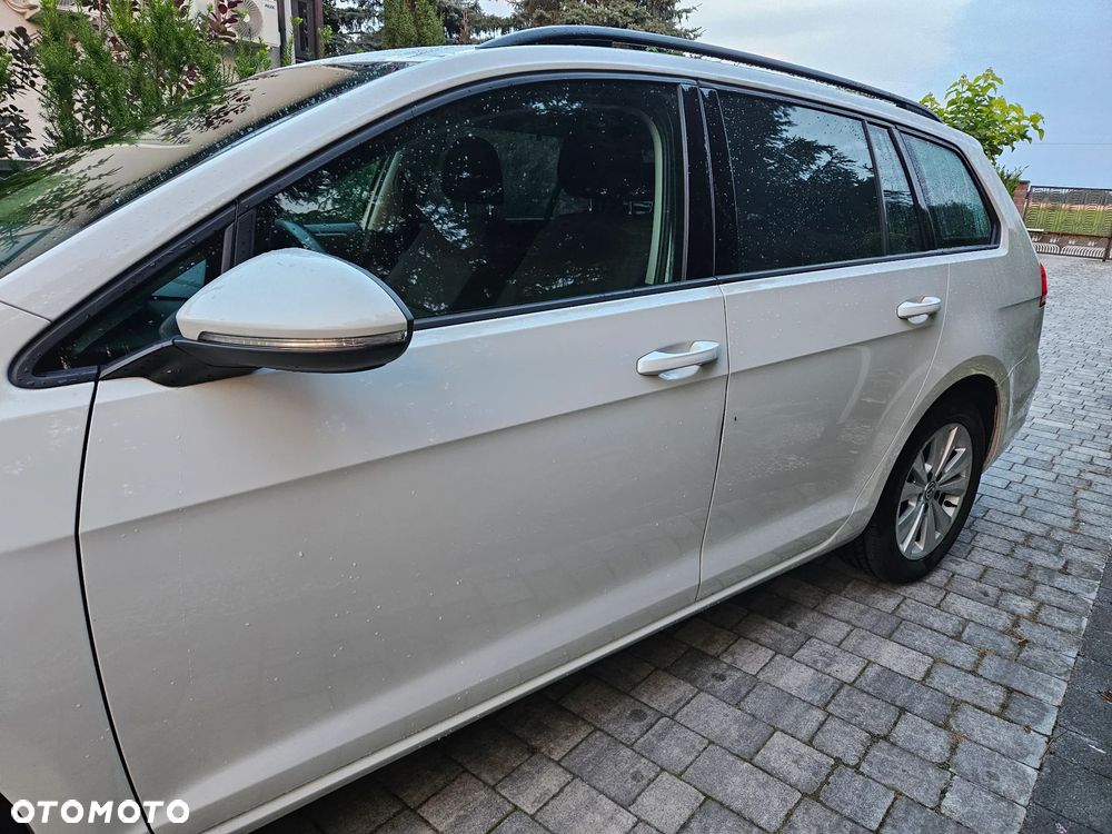 Volkswagen Golf 1.6 TDI (BlueMotion Technology) DSG Comfortline - 3