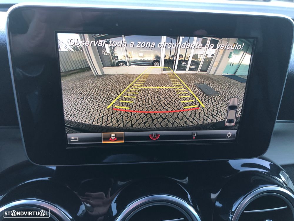 Mercedes-Benz GLC 220 d 4Matic 9G-TRONIC AMG Line - 25