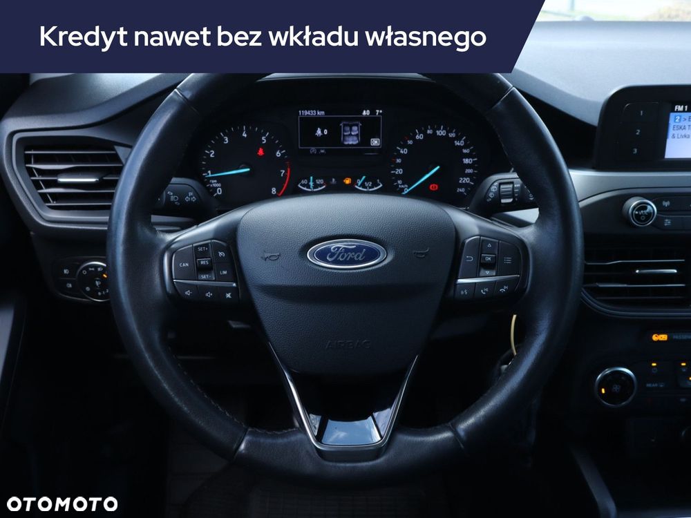 Ford Focus SW - 23