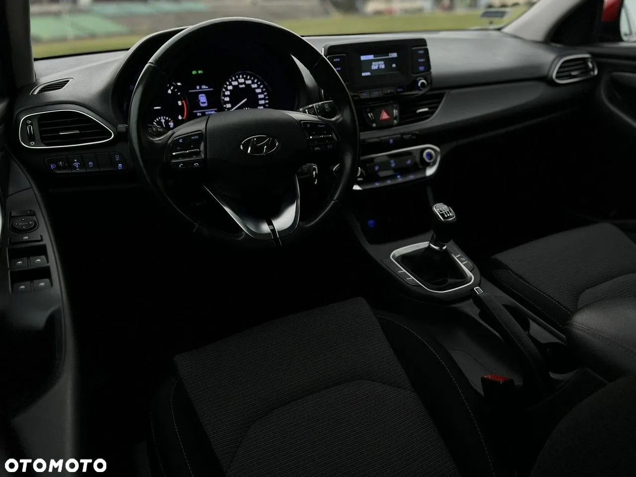 Hyundai i30 1.6 D Comfort - 10