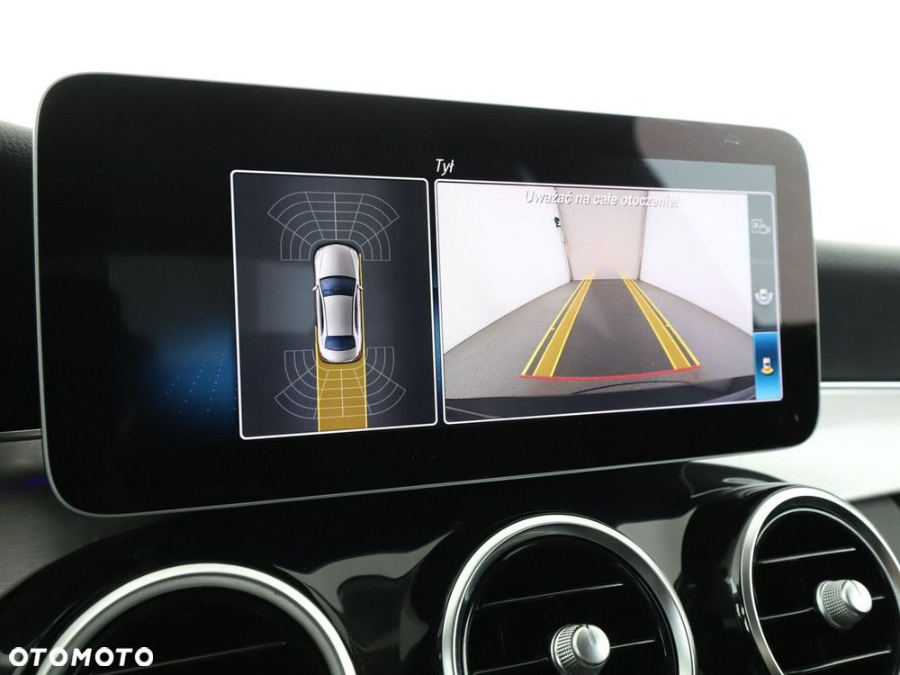 Mercedes-Benz Klasa C 300 9G-TRONIC Avantgarde - 25