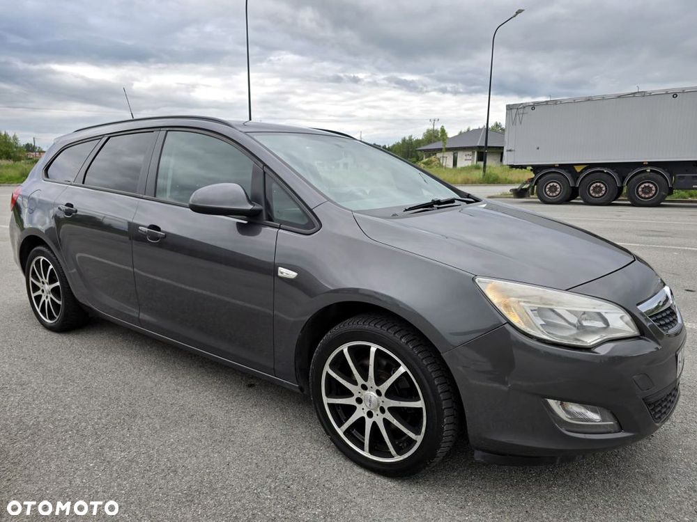 Opel Astra 1.7 CDTI DPF ecoFLEX Start/Stop Design Edition - 38