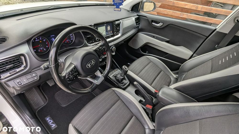 Kia Stonic - 13
