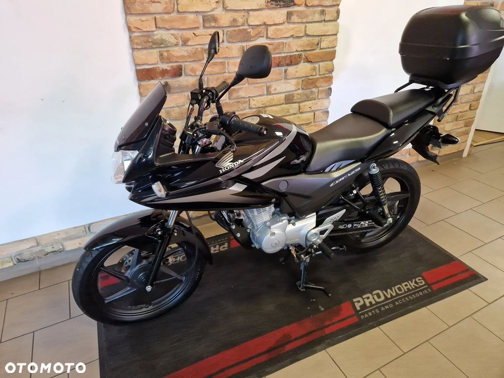 Honda CBF - 2