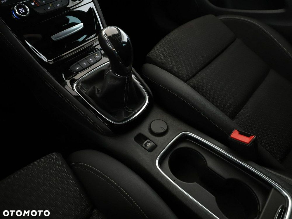 Opel Astra 1.4 Turbo Start/Stop Innovation - 31