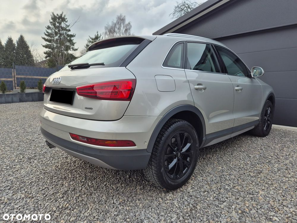 Audi Q3 2.0 TFSI Quattro S tronic design - 5