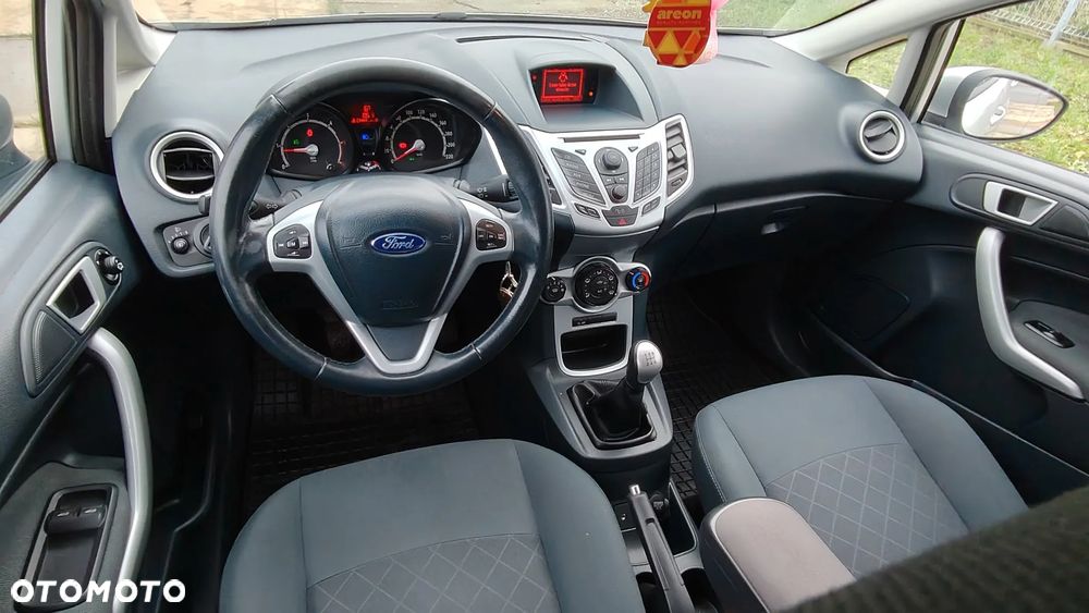 Ford Fiesta 1.6 TDCi Individual - 7
