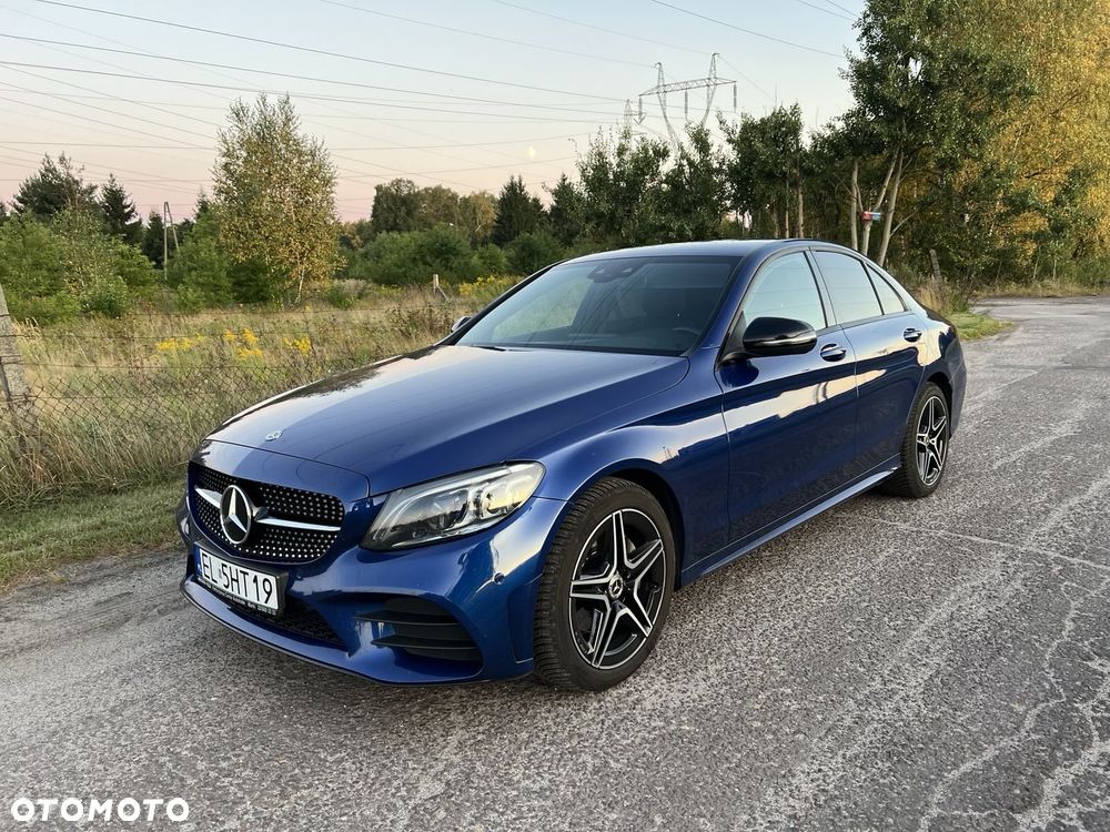 Mercedes-Benz Klasa C 200 9G-TRONIC AMG Line - 1