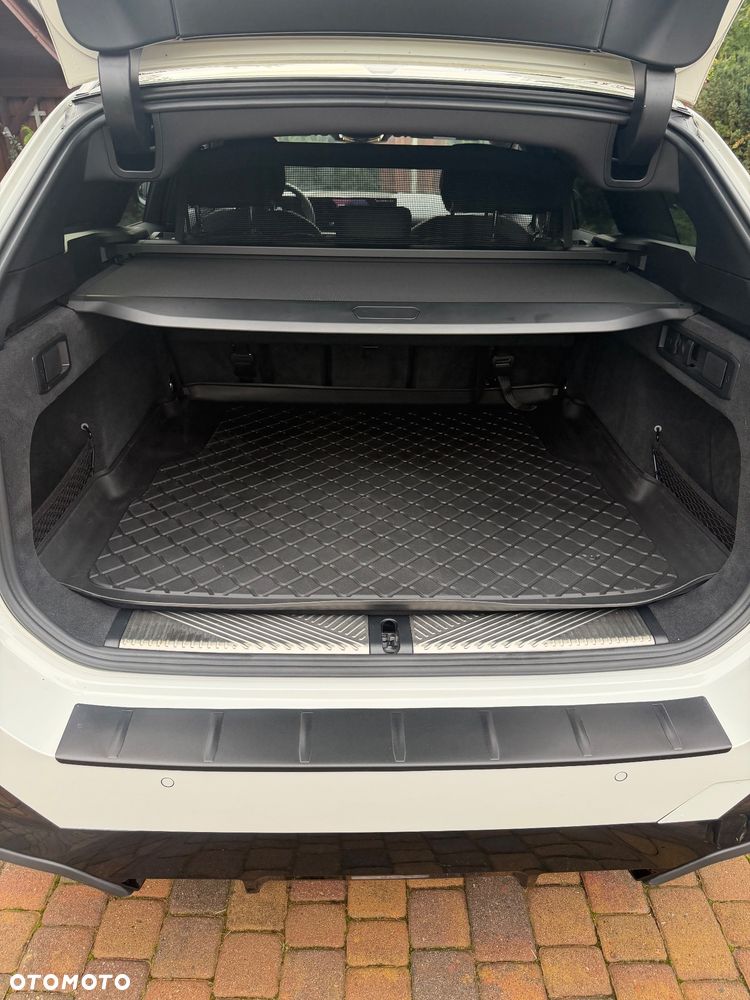 BMW Seria 5 - 17
