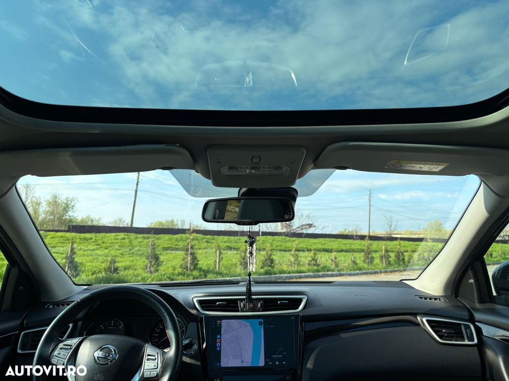 Nissan Qashqai 1.6 DCI 4 x 4 DPF Start/Stop tekna - 17