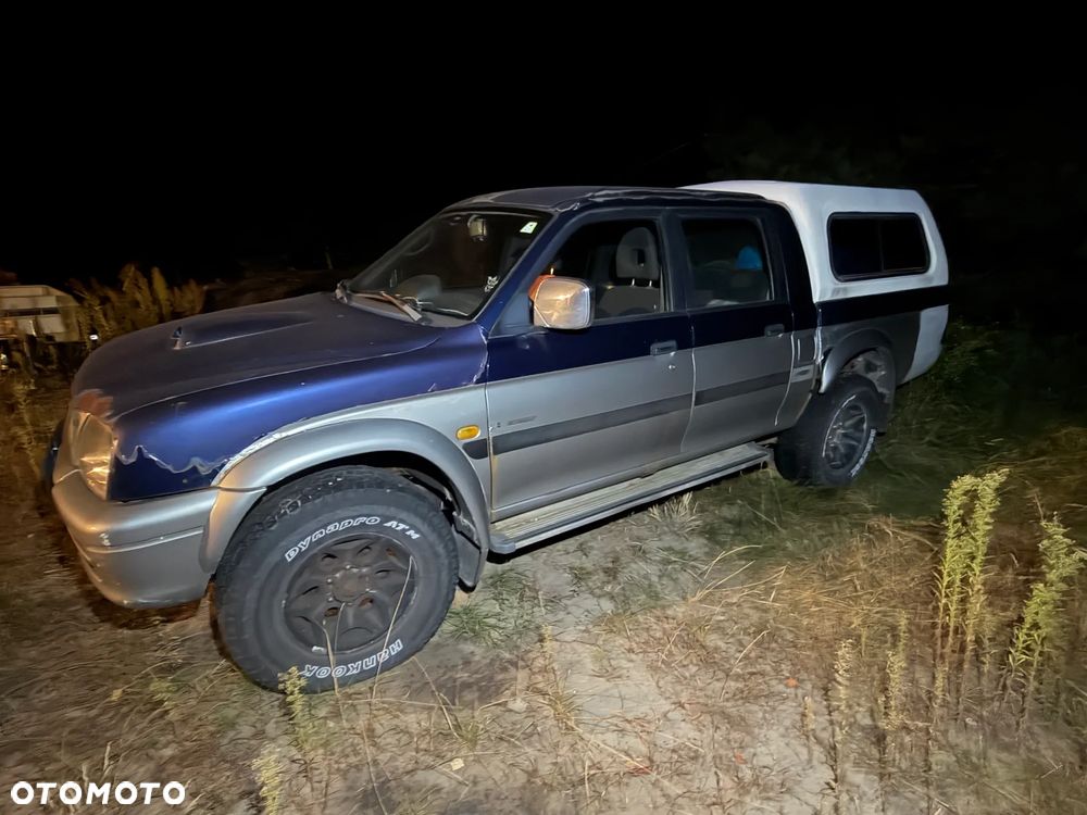 Mitsubishi L200 2001 photo 4