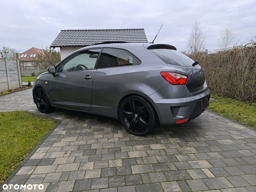 Seat Ibiza SC 1.8 TSI S&S Cupra - 9