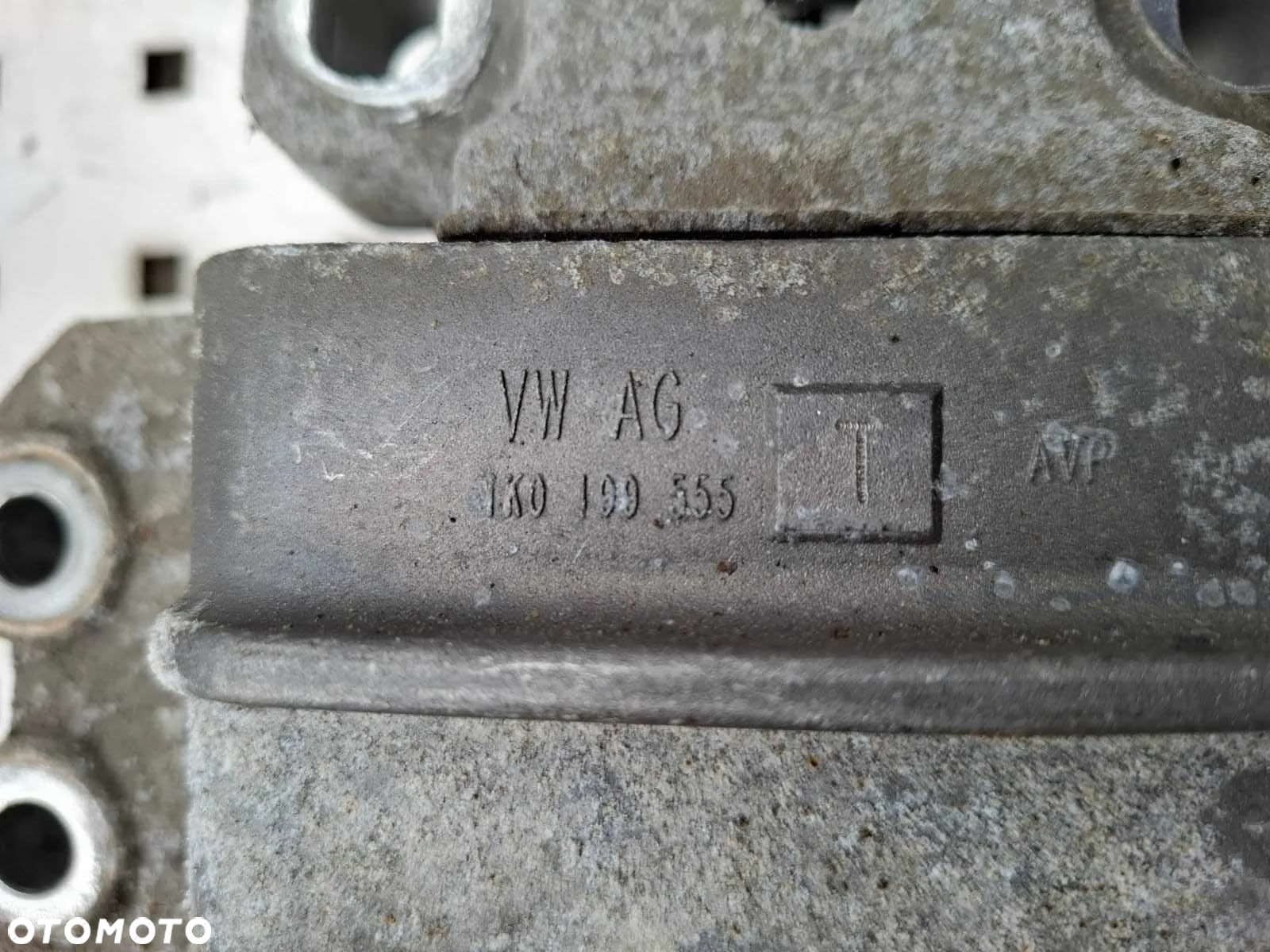 ŁAPA PODUSZKA SILNIKA PRAWA LEWA VW AUDI SEAT SKODA OCTAVIA II 2,0 TDI GOLF 1k0199262 1K0199555 - 2