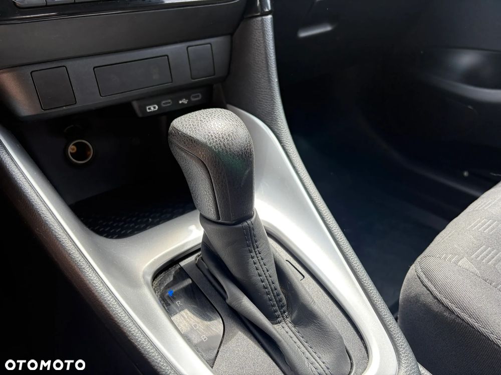 Toyota Yaris - 13