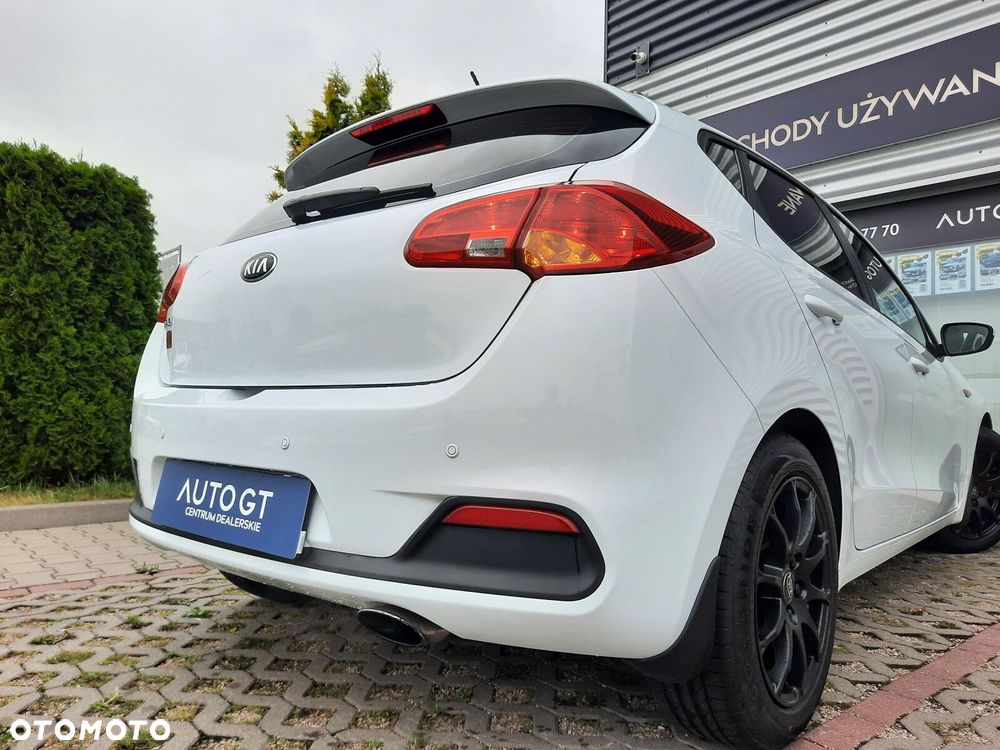 Kia Ceed Cee'd 1.6 GDI M - 28