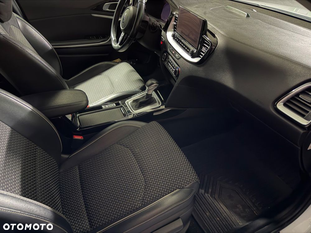 Kia XCeed 1.6 GDI DCT6 OPF Inspiration - 8