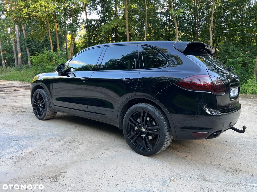 Porsche Cayenne S - 33