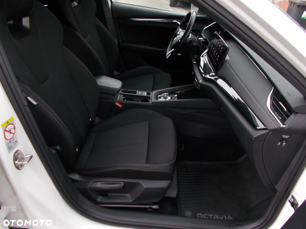 Skoda Octavia 1.5 TSI e-Tec Sportline DSG - 10