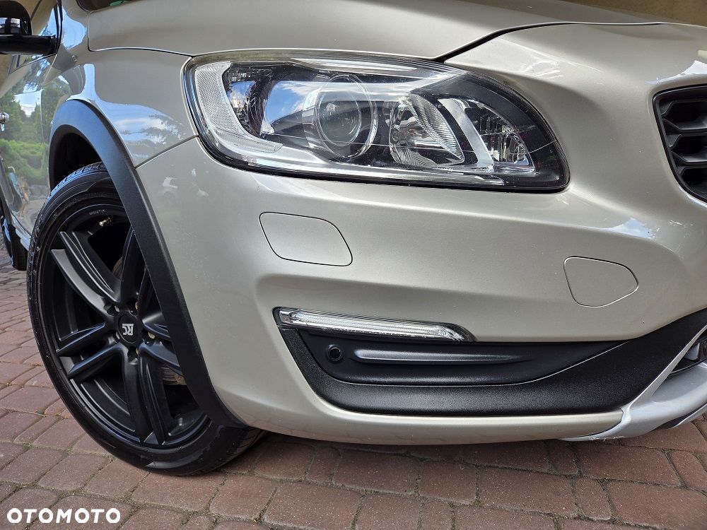 Volvo V60 Cross Country D4 Geartronic - 4