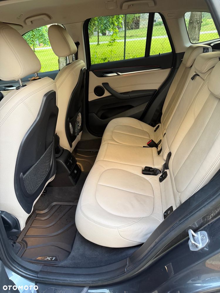 BMW X1 xDrive20d - 22