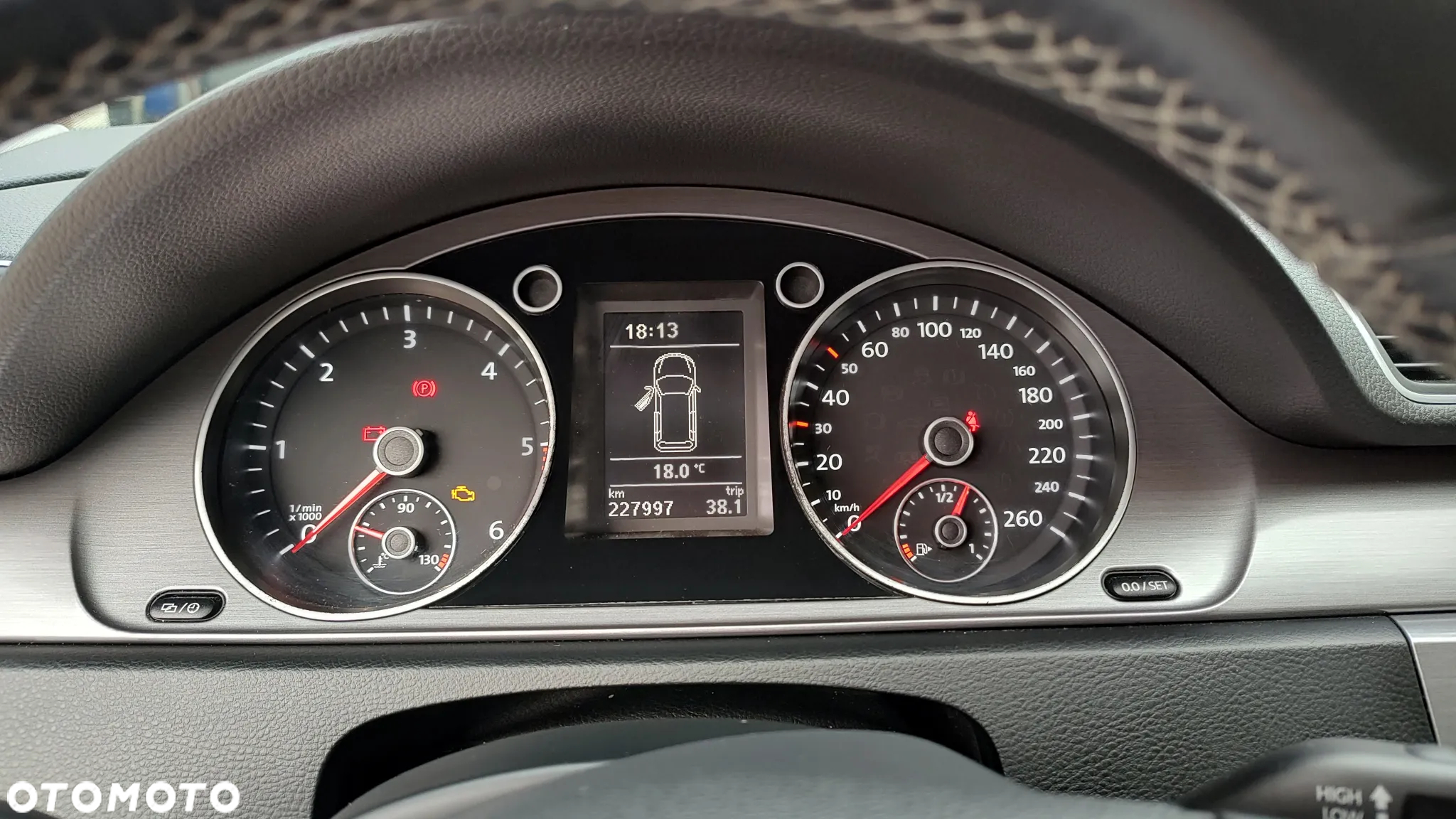 Volkswagen Passat 2.0 TDI Comfortline - 7