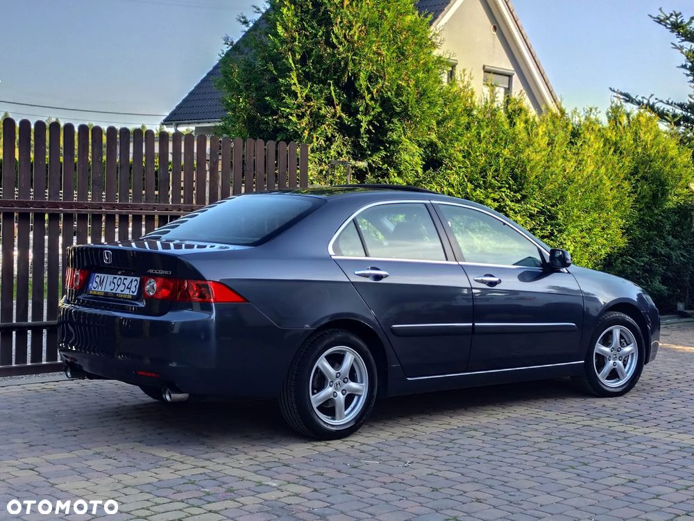Honda Accord 2.4 i Executive - 3