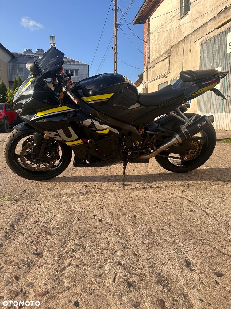 Suzuki GSX-R - 9