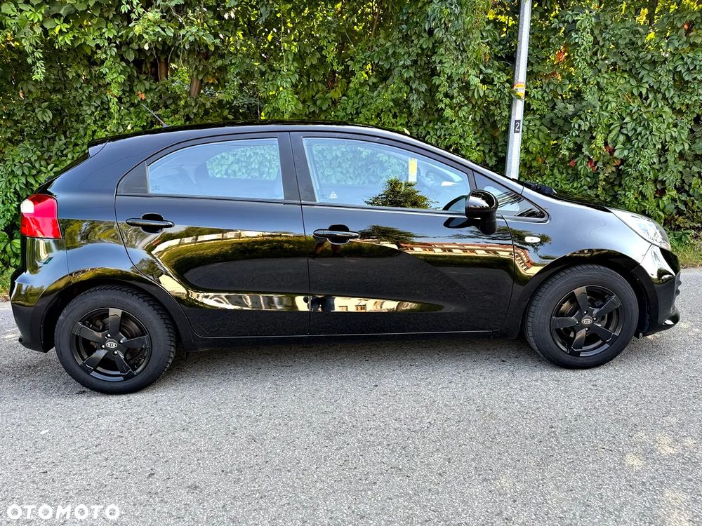 Kia Rio 1.2 Dream-Team Edition - 3