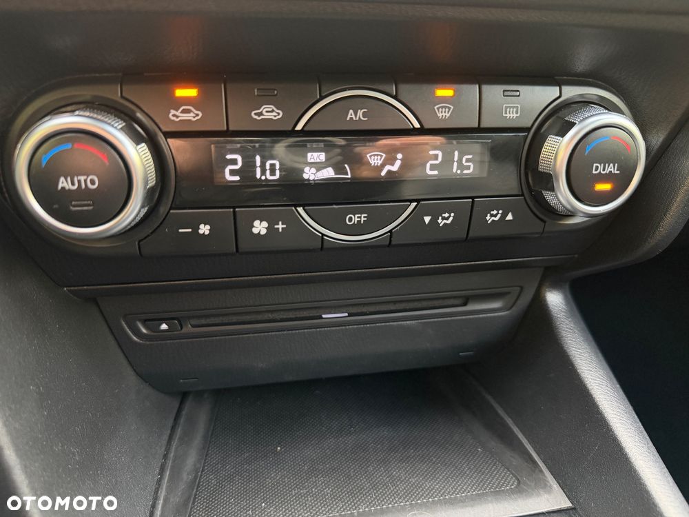 Mazda 3 SKYACTIV-D 150 Sports-Line - 21