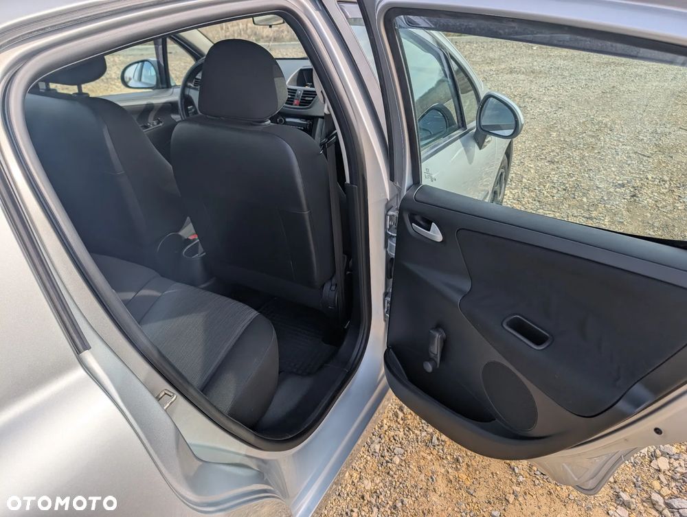Peugeot 207 1.4 Presence - 17