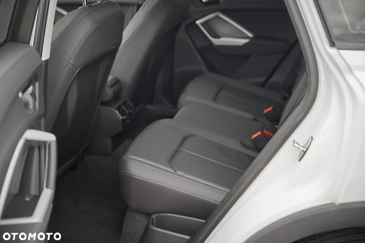 Audi Q3 35 TDI S tronic advanced - 24