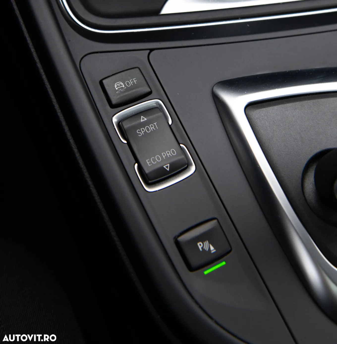 BMW Seria 3 320d Touring Aut. - 19