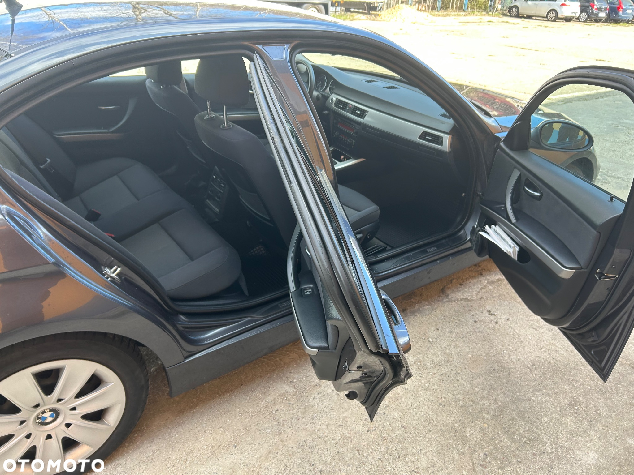 BMW Seria 3 320d - 8